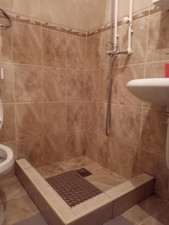 Apartman "Kapetana Luka" Ljubovija Exteriör bild
