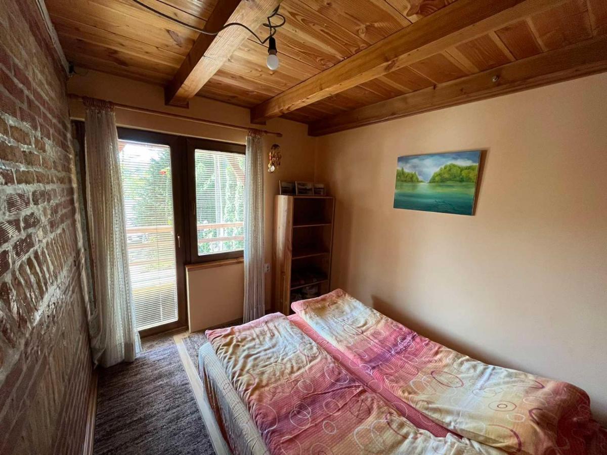Apartman "Kapetana Luka" Ljubovija Exteriör bild